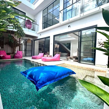 Luxury Villa Devina I Seminyak I Yoga & Gym ภายนอก รูปภาพ