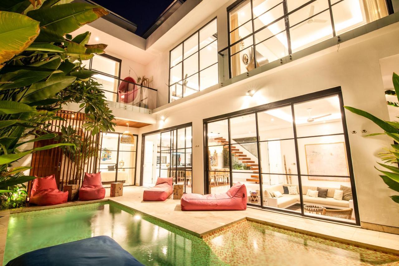 Luxury Villa Devina I Seminyak I Yoga & Gym ภายนอก รูปภาพ